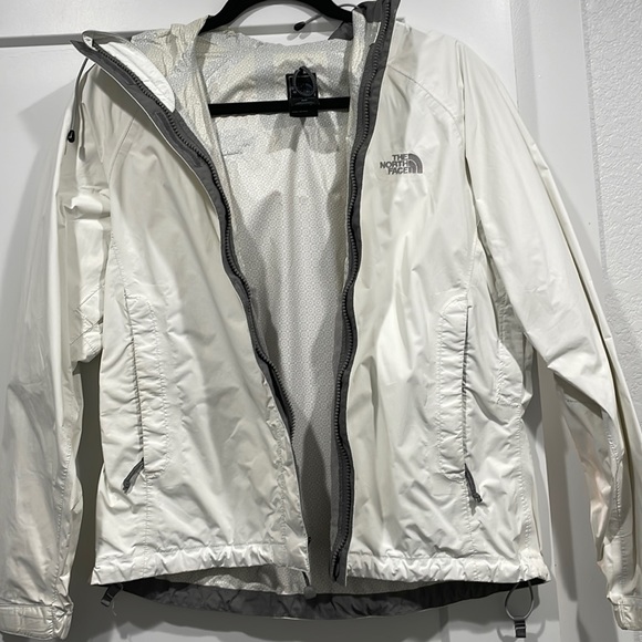 North face rain jacket - Picture 3 of 4